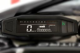 Nitro Motors 250ccm Dirtbike Hurricane URX 19|16 Zoll Kick und E-Start Offroad Produktbild