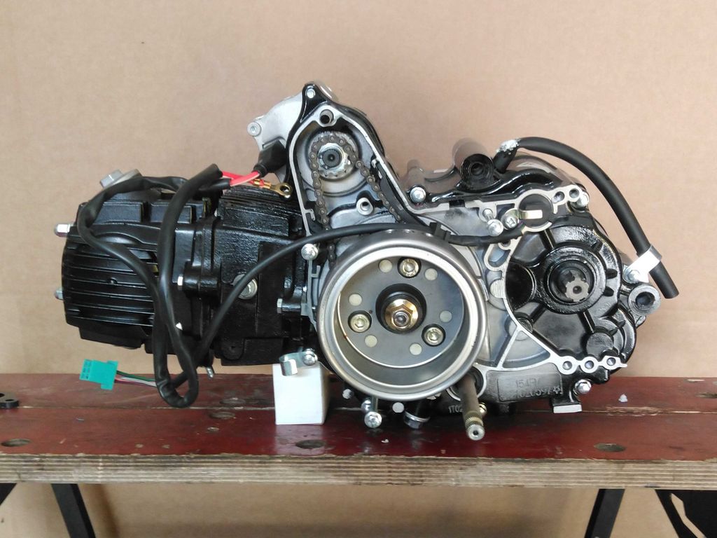 Motor 125ccm Automatik E-Start Ausschlachter Produktbild